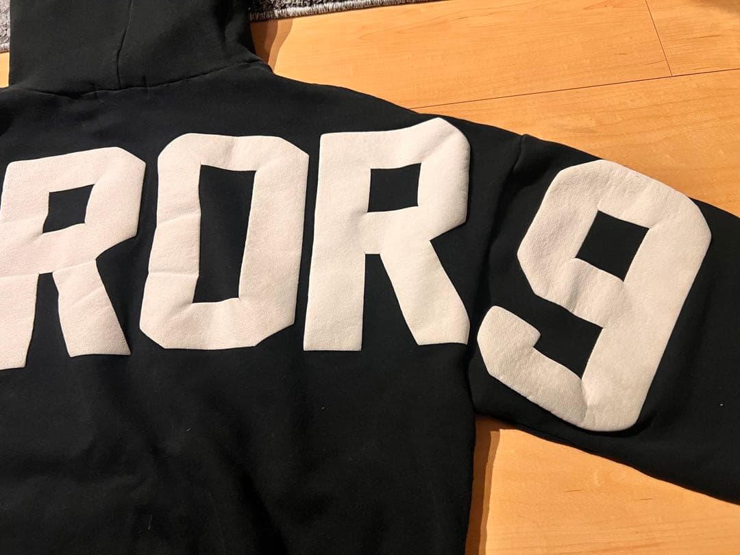 MIRROR9 パーカー