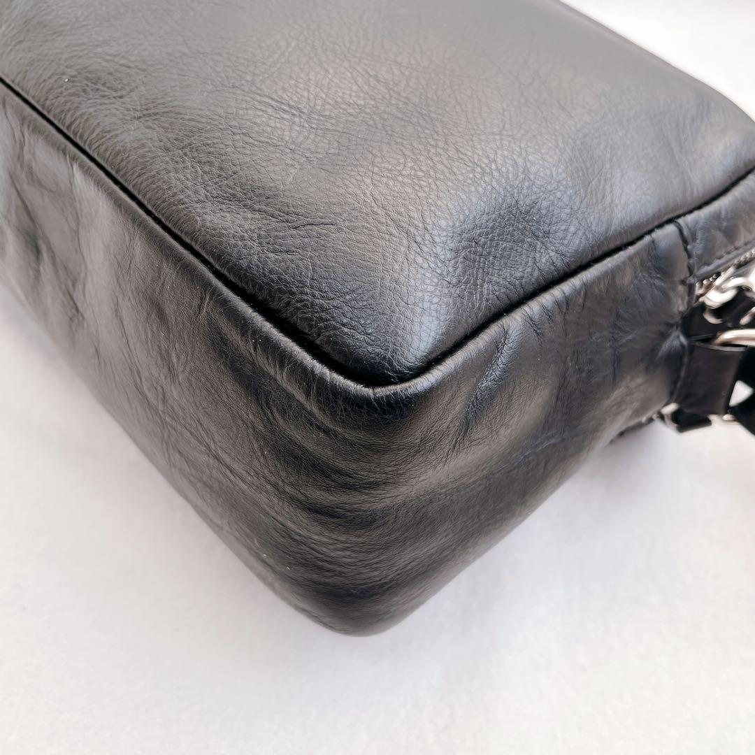 美品 iOpelle イオペレ ショルダーバッグ 型押しレザー 香水 黒 本革