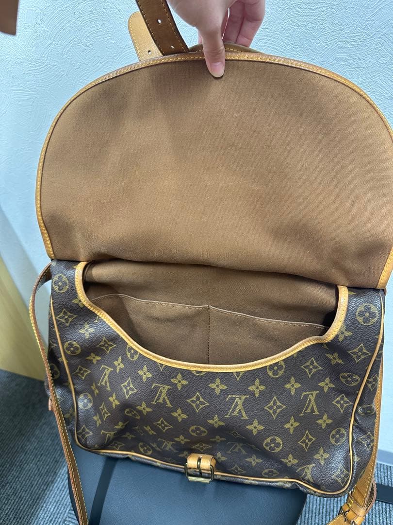 特価SALE ‼️ルイヴィトン　モノグラム　ソミュール35 シリアルナンバー有り