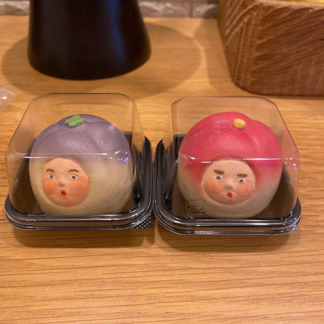 岡モータース 冬椿と花菱