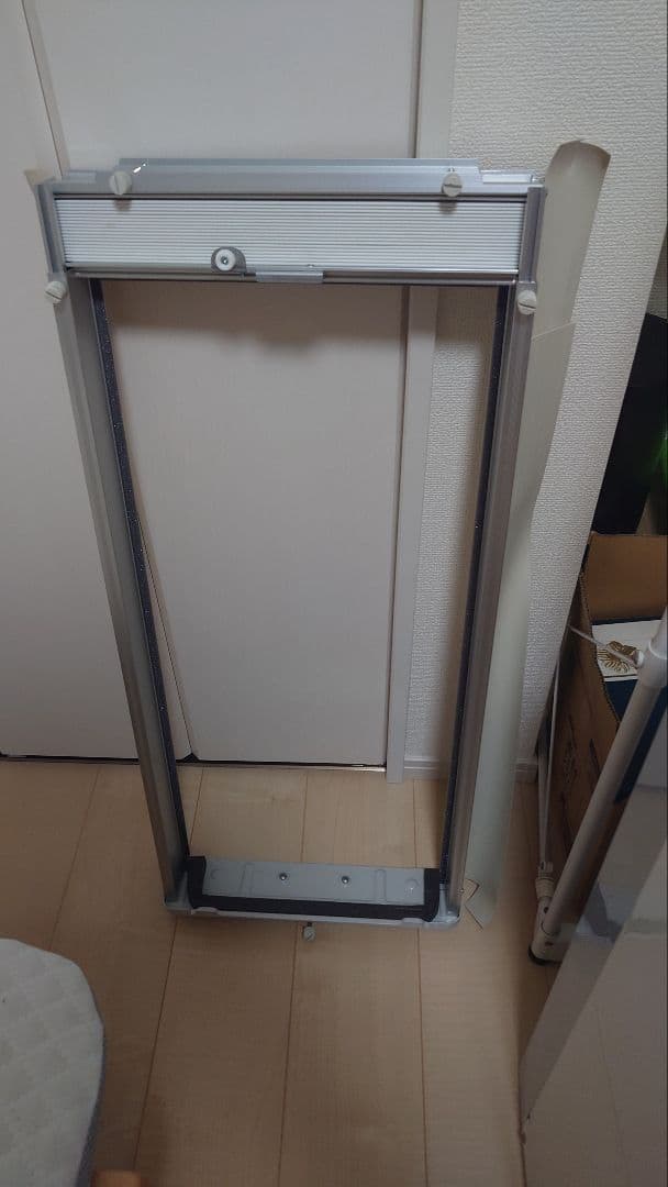 コロナルームエアコン CW-1622R　窓用エアコン