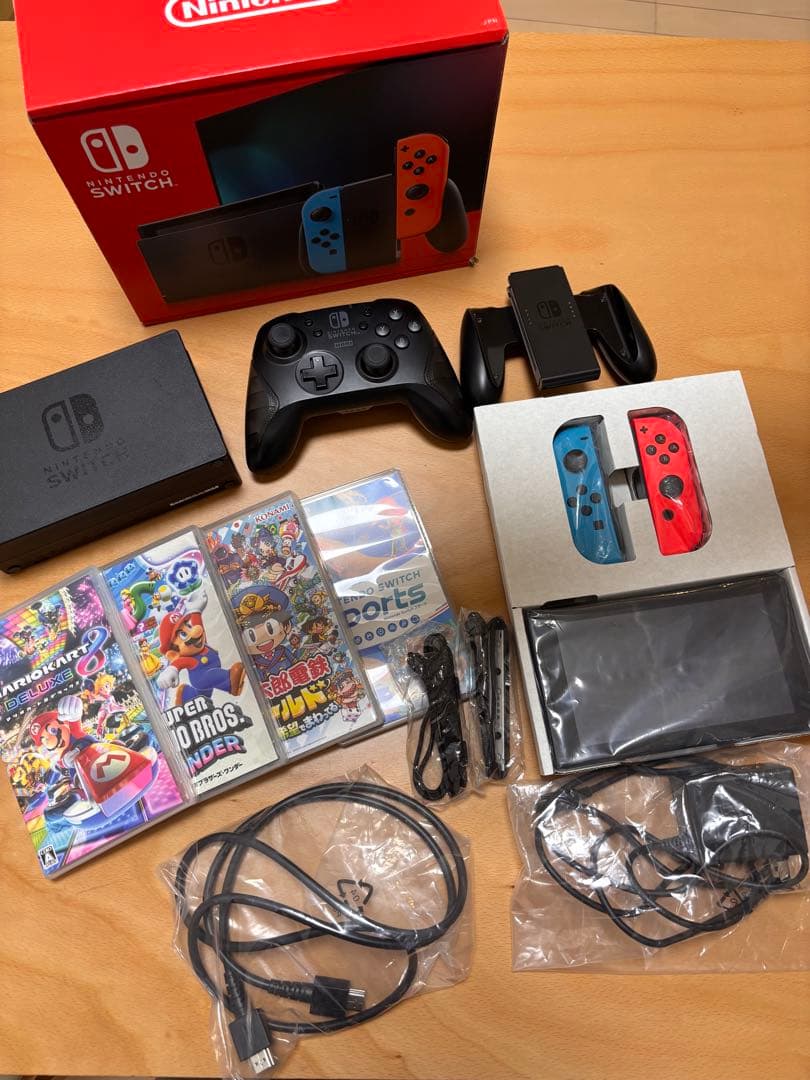 ど*ろ様 ✨Nintendo Switch 本体 + ゲーム4本セット✨