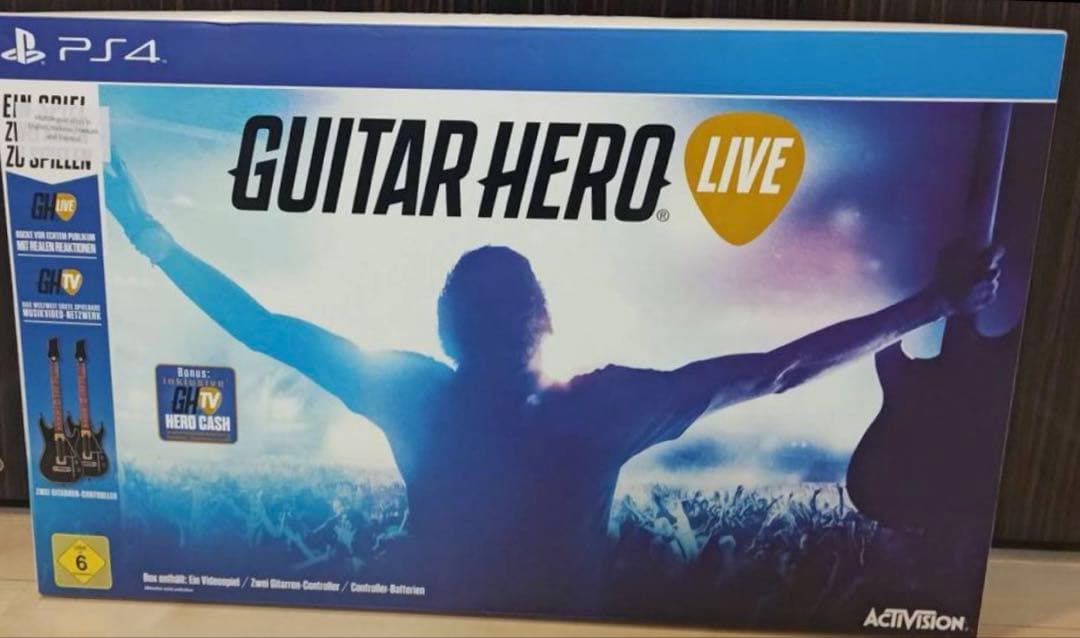 激レアGuitar Hero Live PS4 ギターコントローラー2本セット