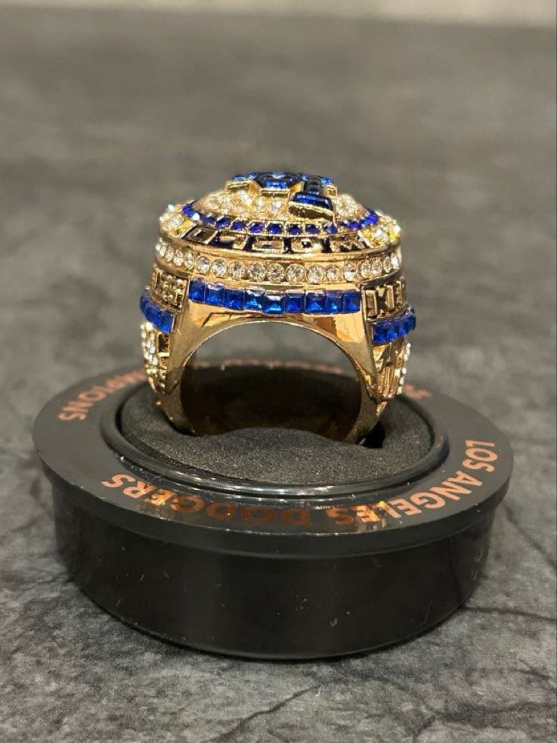 2024 World Champions Replica Ring カーショウ