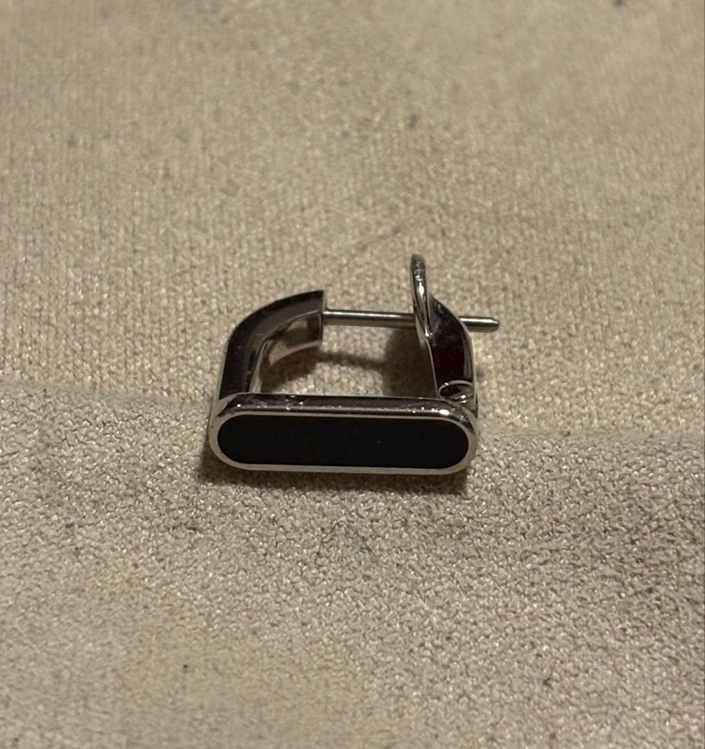 エルメス　HERMES シングルピアス 《エトリエ》 ブラック