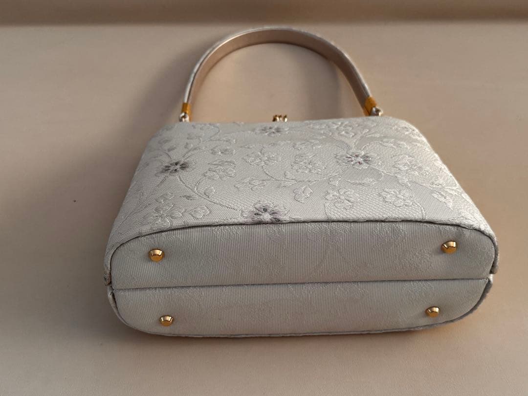 ［新品・未使用］特選草履 バッグセット　華唐草文 フォーマル　フリーサイズ　箱付