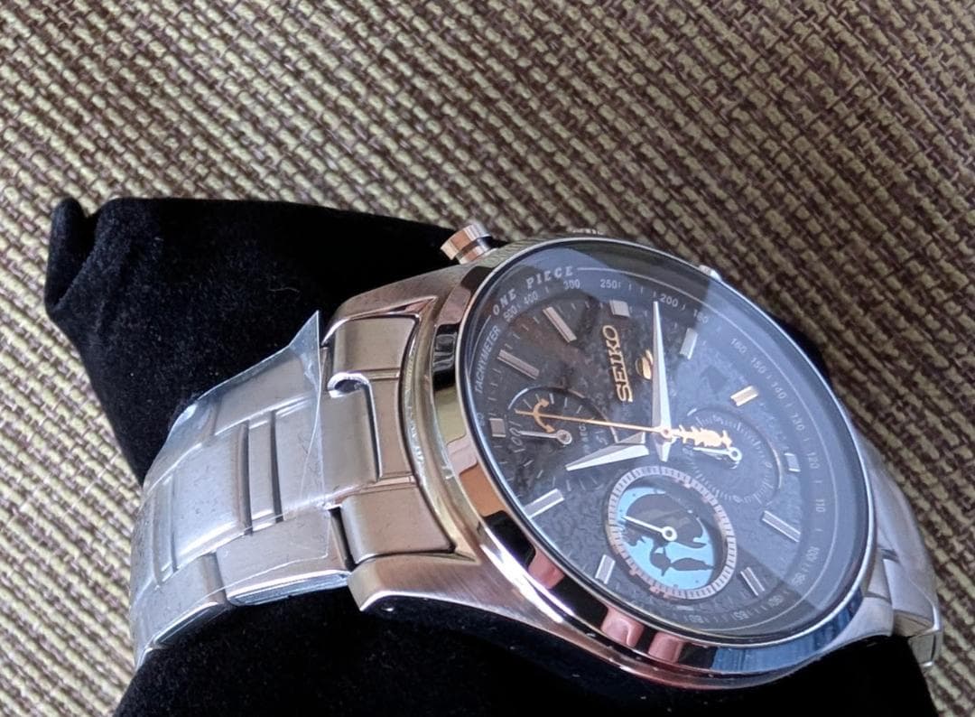 ONE PIECE×SEIKO TVアニメ25周年記念ウオッチ 手首回り L