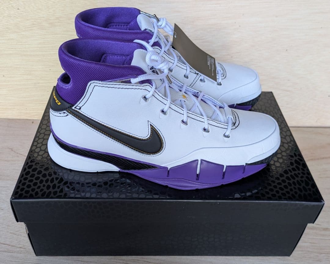 シューズ(男性用) NIKE KOBE 1 PROTRO