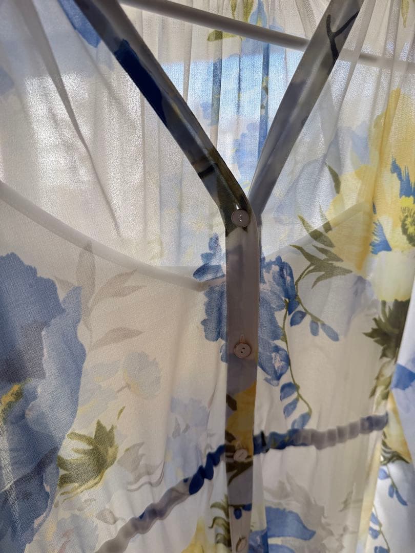 フラワープリント ロングワンピース（サイズ38）