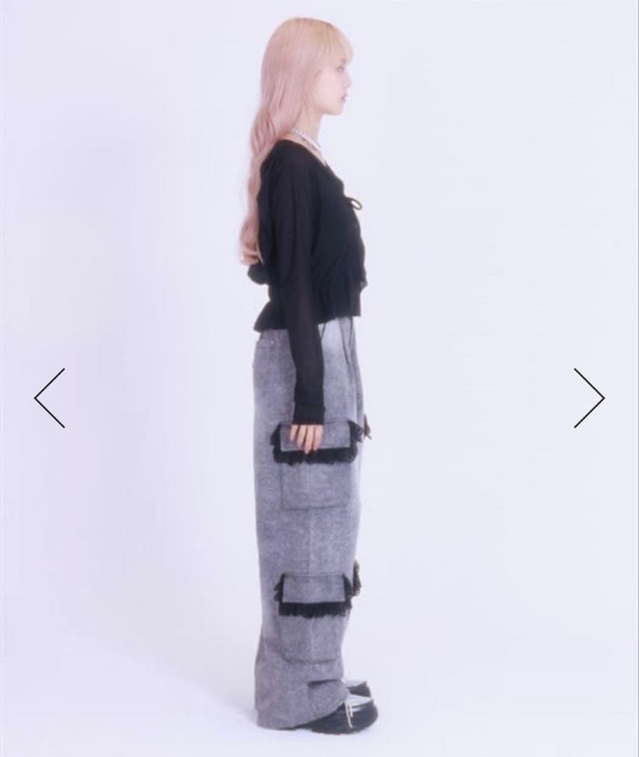 カーゴパンツ グレー フリル付き