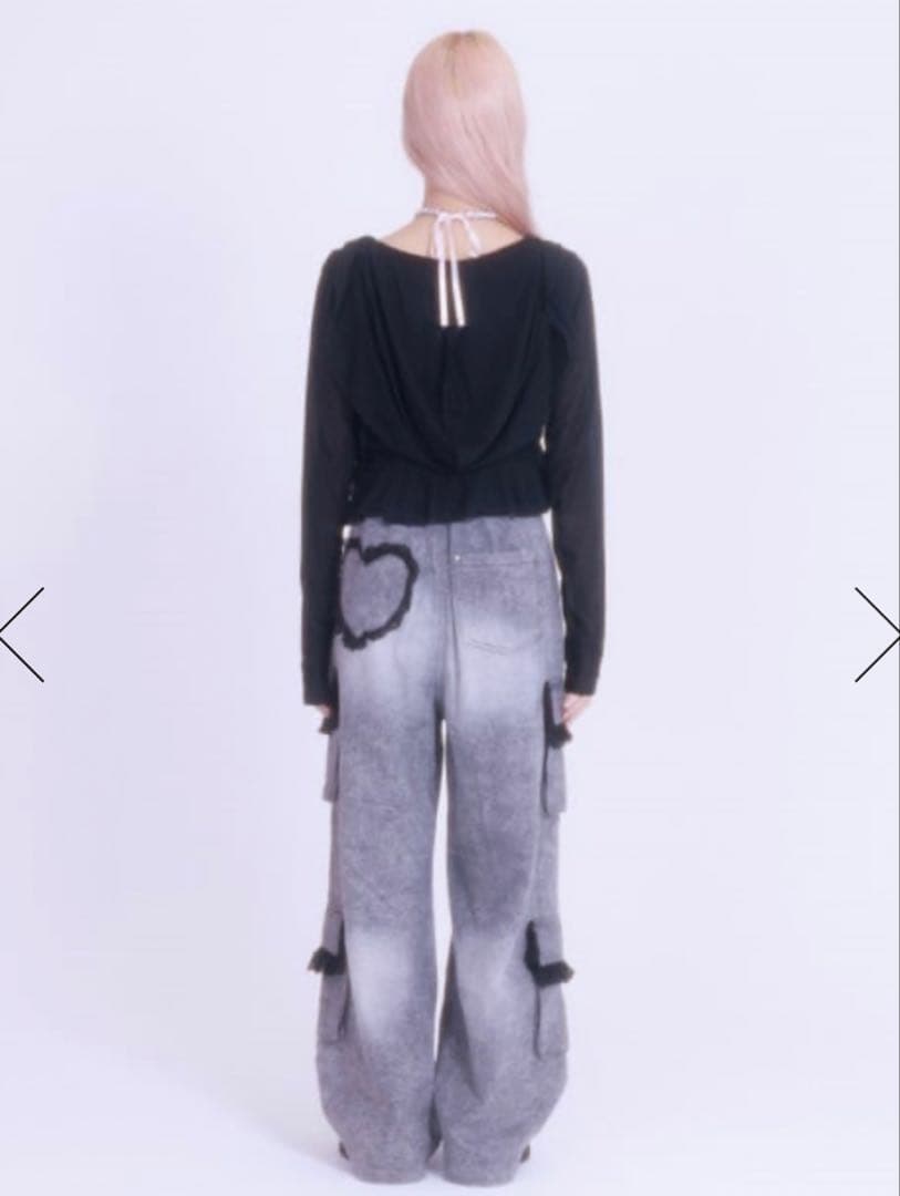 カーゴパンツ グレー フリル付き