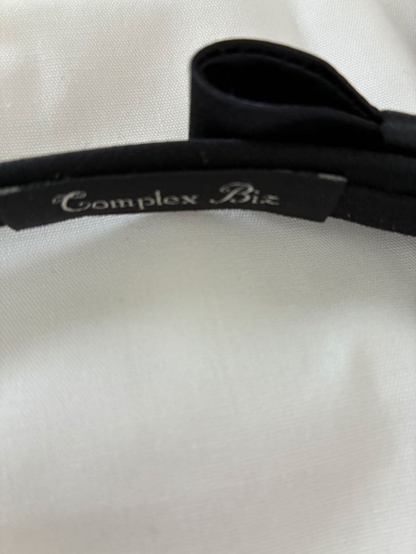 Complex Biz ブラック　リボン　カチューシャ♡
