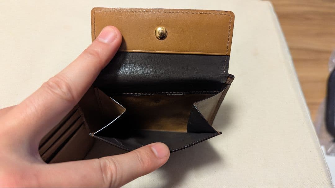 ココマイスター　ザオークバーク・マールバラ　二つ折り財布