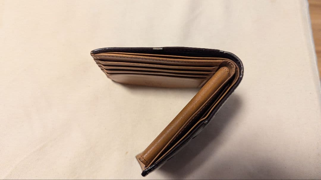 ココマイスター　ザオークバーク・マールバラ　二つ折り財布