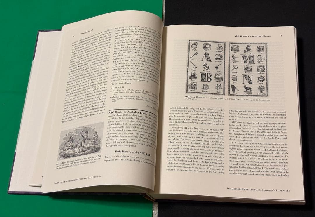 洋書　オックスフォード児童文学百科事典　全4巻セット