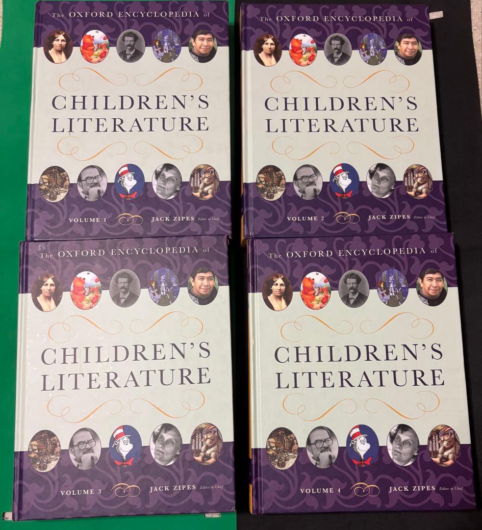 洋書　オックスフォード児童文学百科事典　全4巻セット