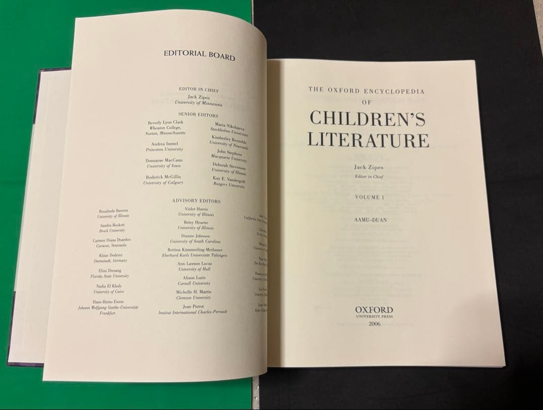 洋書　オックスフォード児童文学百科事典　全4巻セット