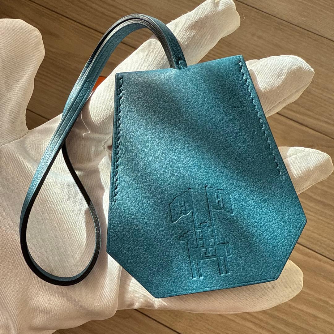 メ*ン様 2024 エルメス イヤーズギフト キークロシェット