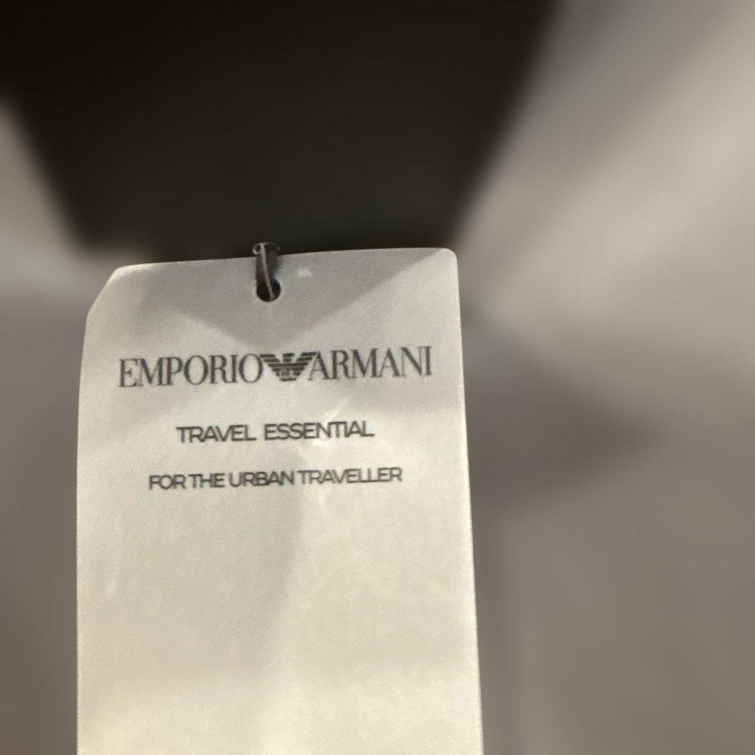 今週だけ思いっきり値下げ。EMPORIO ARMANI トラベルエッセンシャル