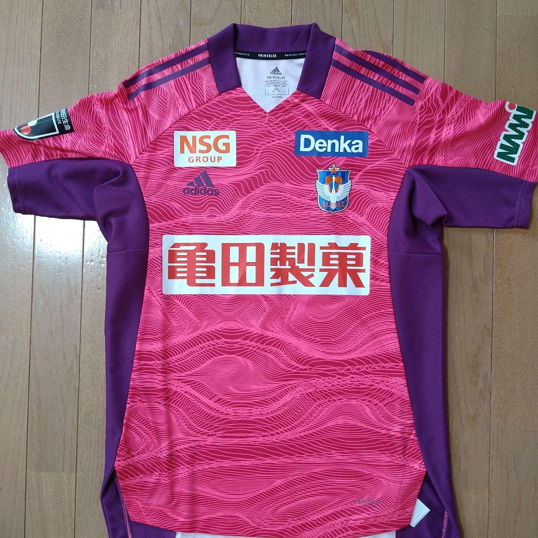 アルビレックス新潟　本間至恩　キーパーユニフォーム