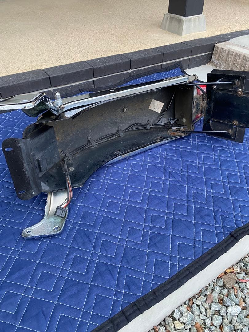 1998FXSTC 純正リアフェンダー　ボブフェンダー。ストラット付き