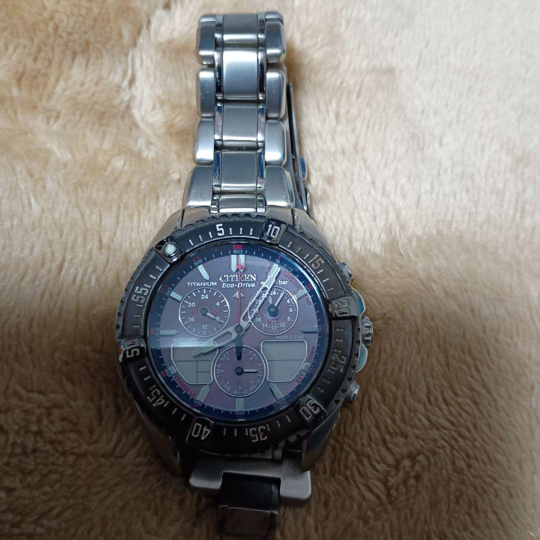 CITIZEN 　エコドライブ　チタニウム C650-T002765