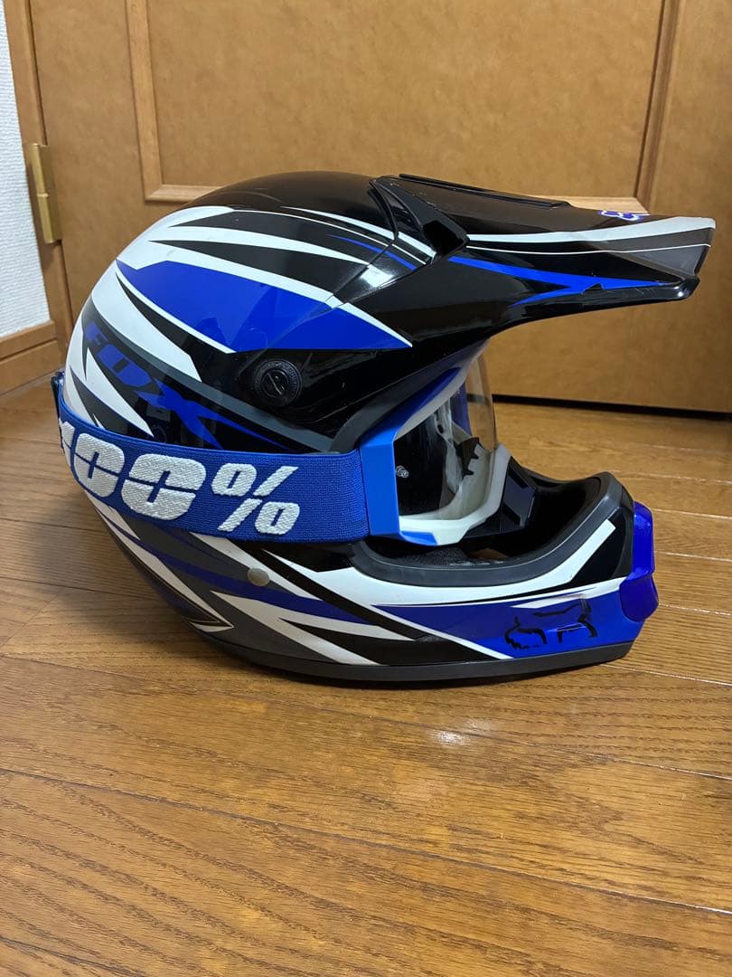 FOXオフロードヘルメット 100%ゴーグル付き