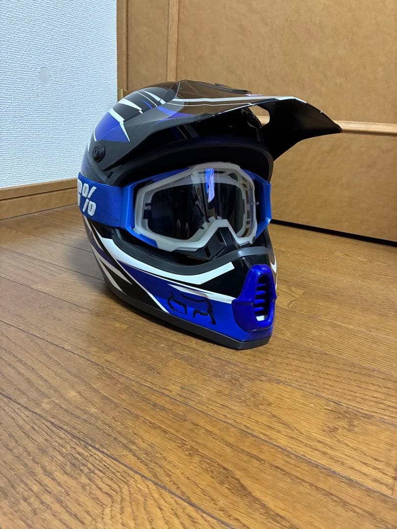 FOXオフロードヘルメット 100%ゴーグル付き