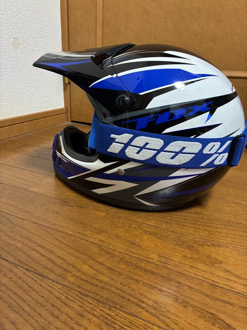 FOXオフロードヘルメット 100%ゴーグル付き