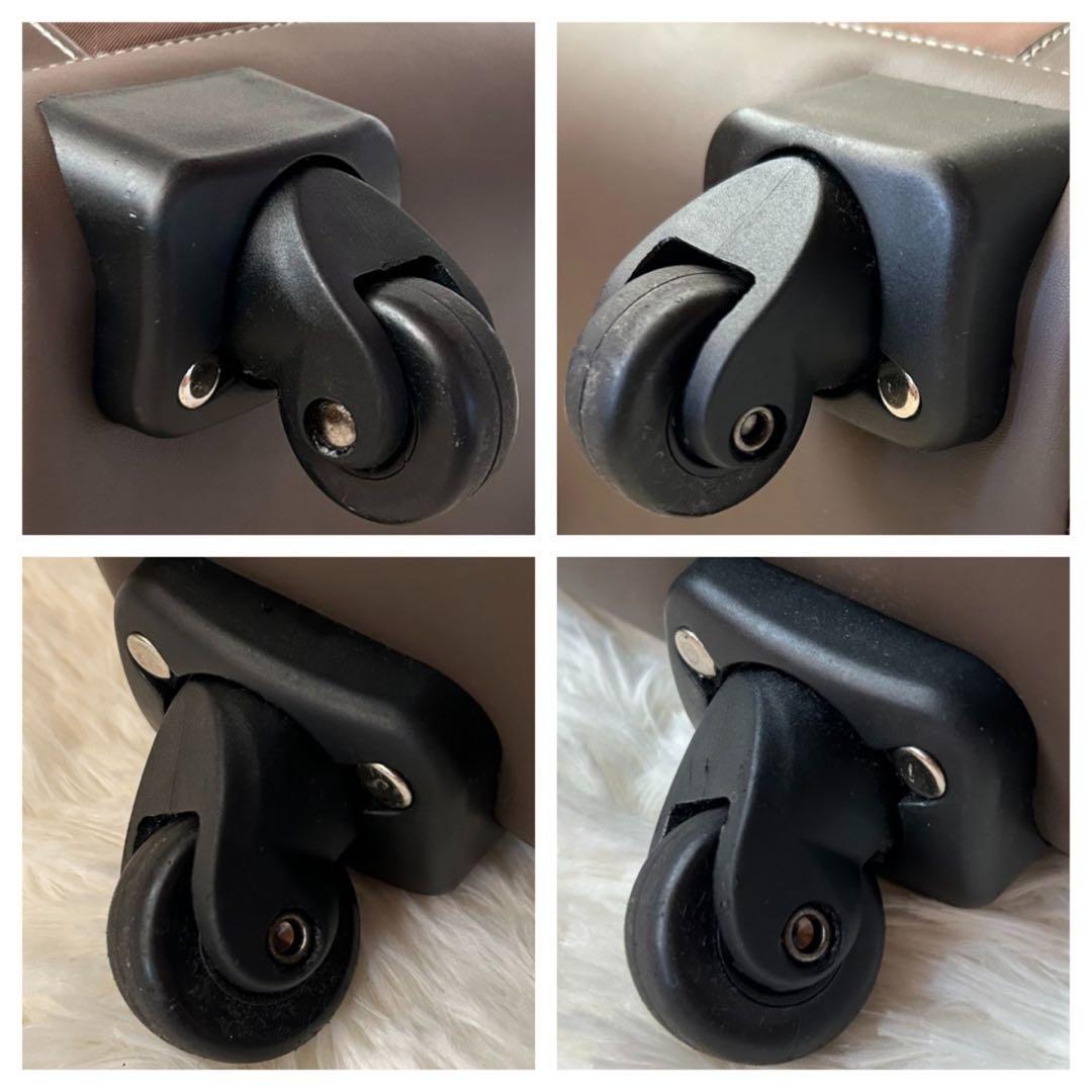 美品　サムソナイト　4輪キャリーケース　機内持ち込み可能　ハンドル調整可能