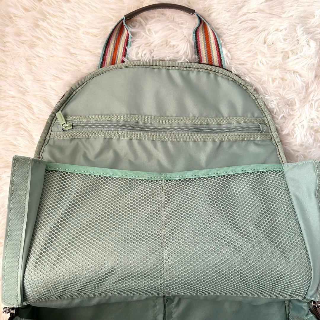 美品　サムソナイト　4輪キャリーケース　機内持ち込み可能　ハンドル調整可能