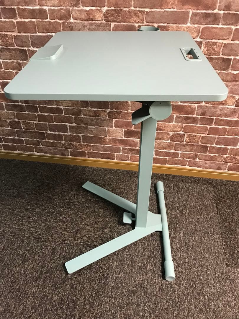 極美品）MITTZON ミッツォーン ラップトップテーブル キャスター付き