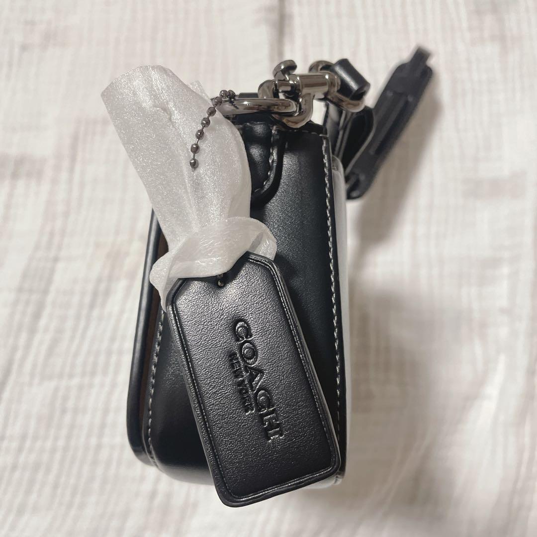 新品未使用 コーチ アンドレア ショルダーバッグ ブラック