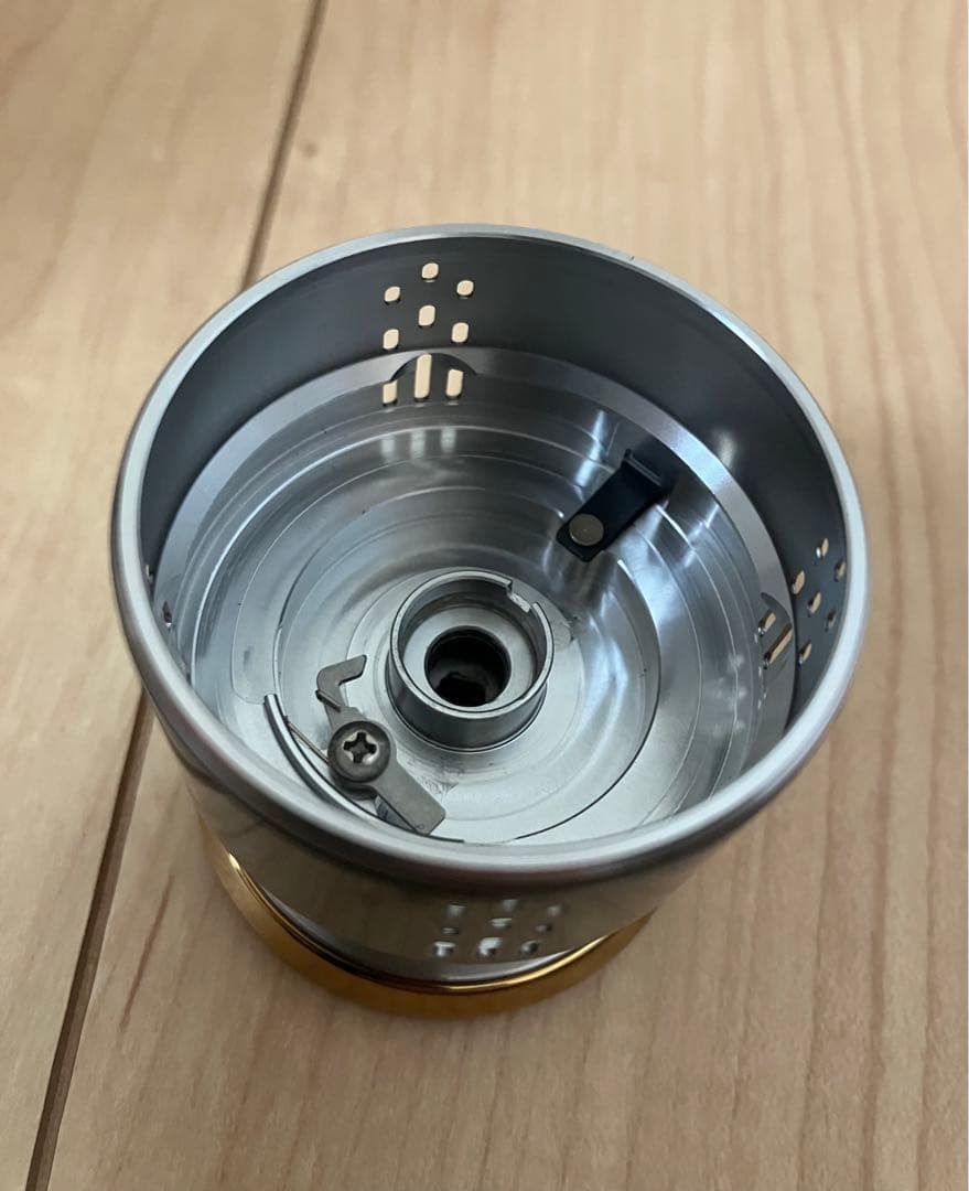 極美品　18ステラ スペアスプール　C3000