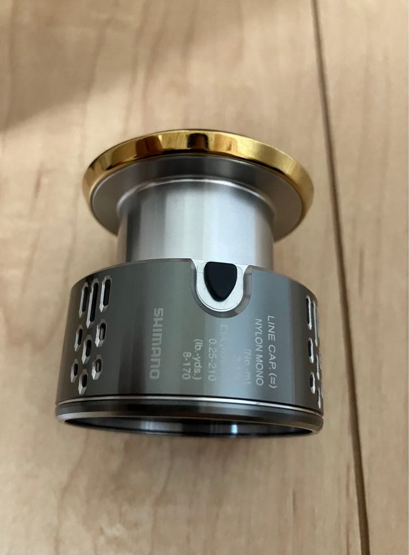 極美品　18ステラ スペアスプール　C3000