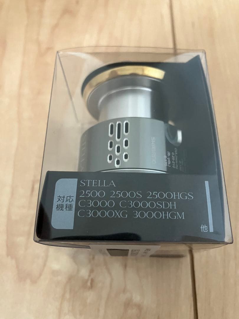 極美品　18ステラ スペアスプール　C3000