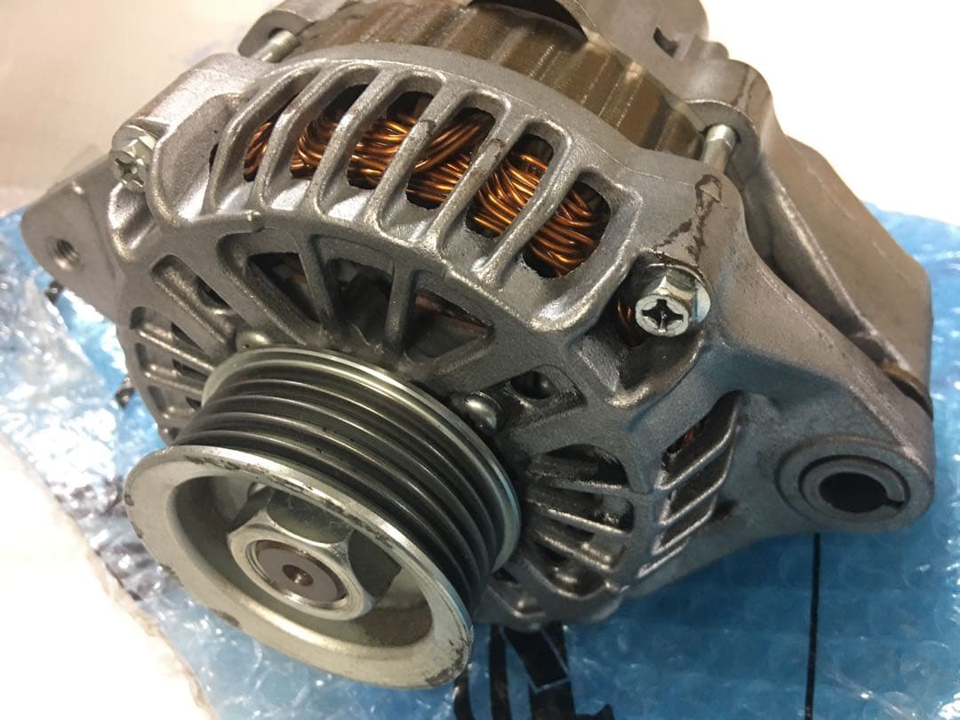 エブリィDA64W後期純正ダイナモ／走行1万キロ外し