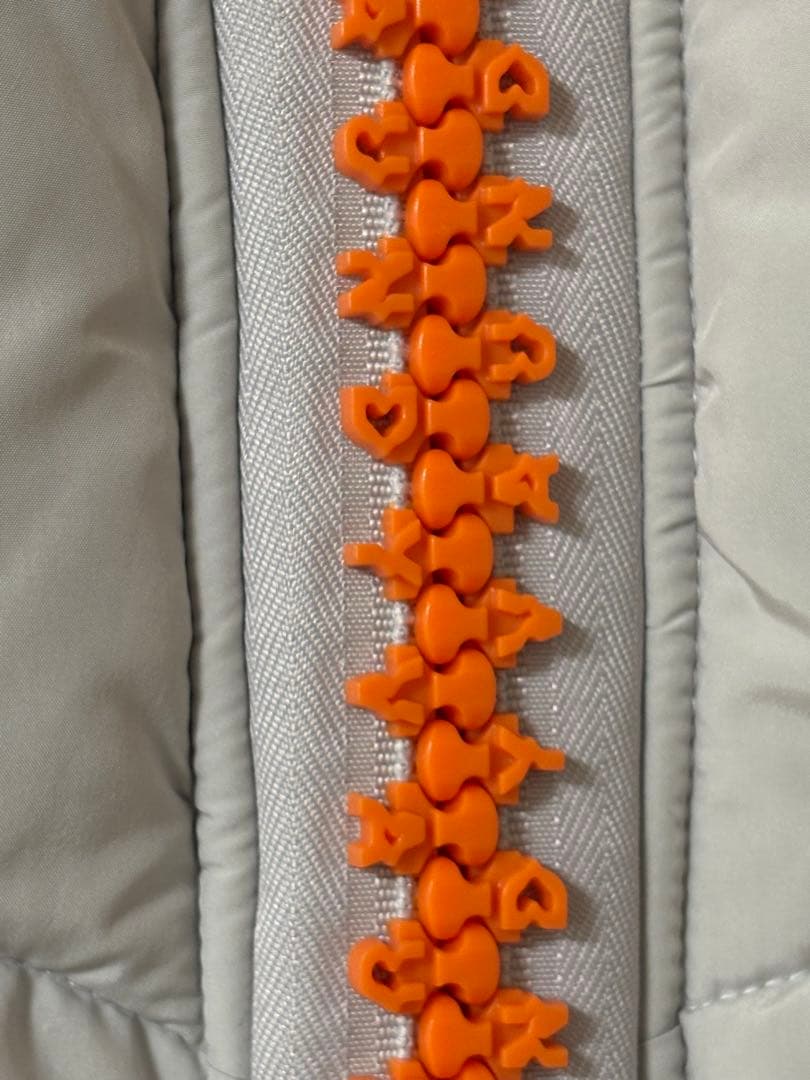 【ZR】VAUNDY ダウンベスト