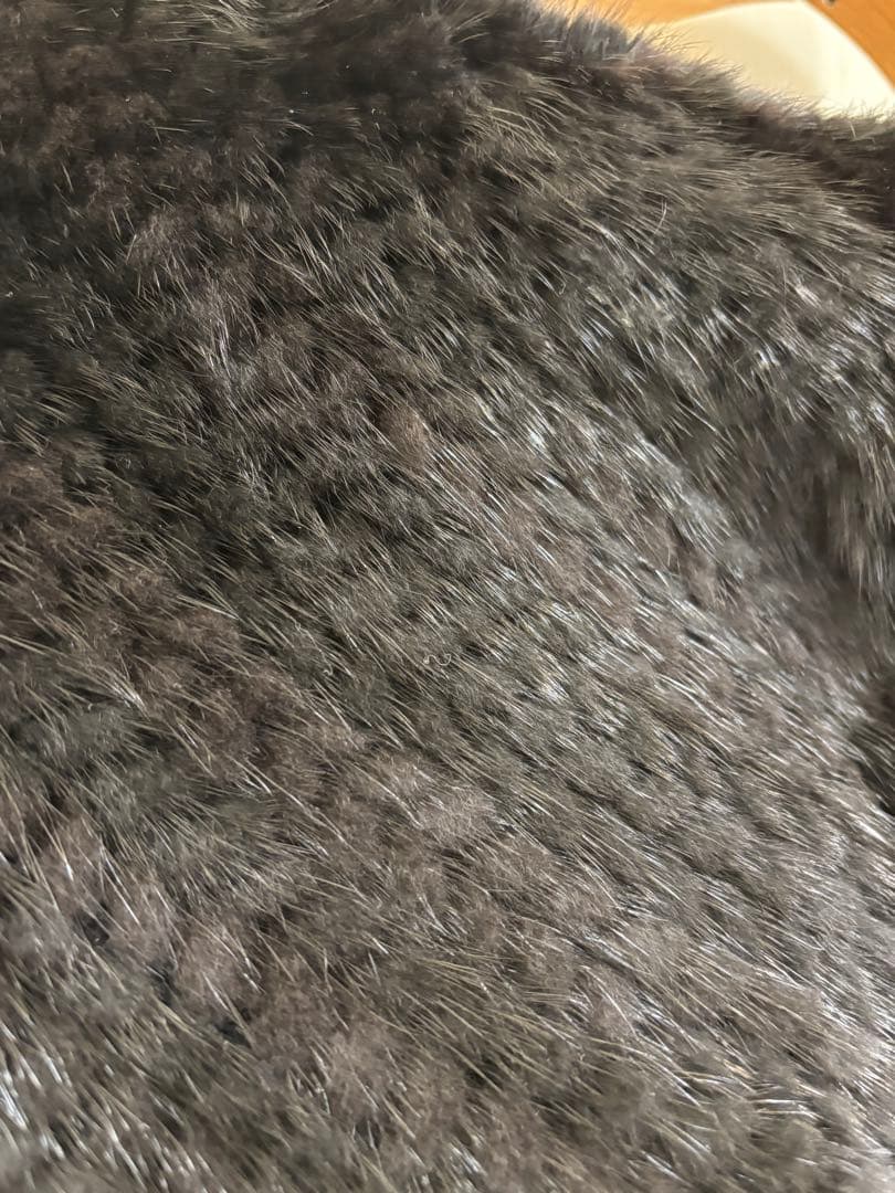 美品 ミンク毛皮　ファーケープ　ブラック　ポンチョ　羽織り　リアルファー