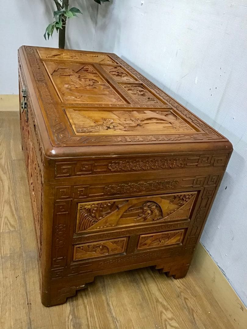 Totoro☆管370☆中国☆アンティーク☆手彫り☆カンファーチェスト