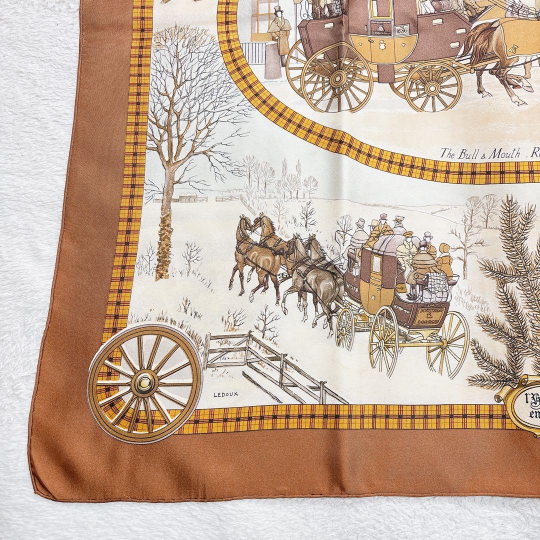 【極美品】エルメス カレ90 冬の郵便馬車 シルクスカーフ ブラウン系
