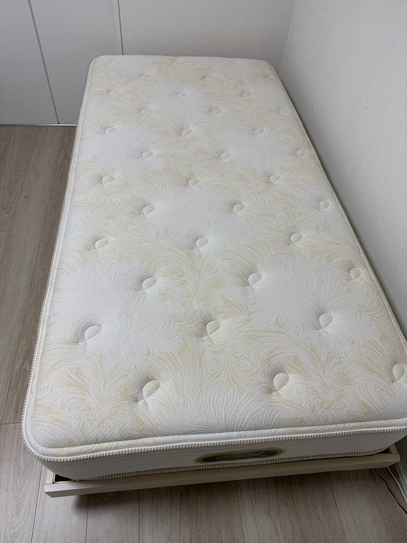 【限定値下中】シモンズ ビューティレスト プレミアム エグゼクティブ シングル