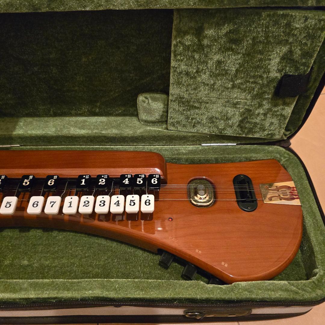 SUZUKI 電気大正琴こはく　KOHAKUCHK-1ソプラノ美品