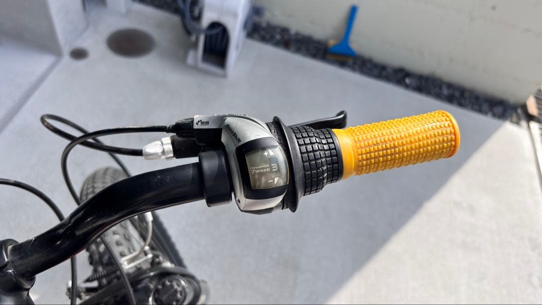 【期間限定　直接お渡し5000円引き】TREK プレキャリバー20