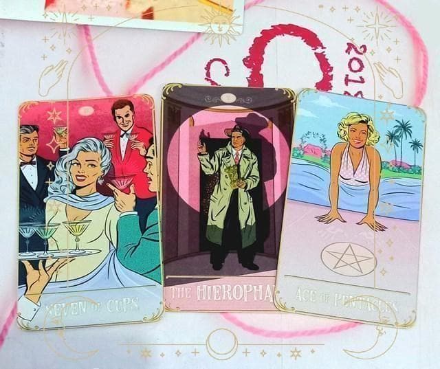 オーストラリア希少デッキ✨黄金時代のハリウッドにインスパイアされたタロットカード