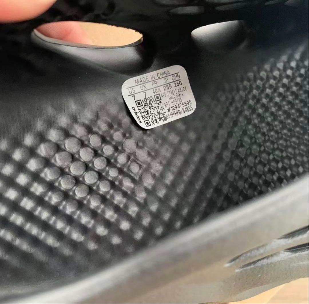 adidas Yeezy Foam Runner カーボン サンダル 25.5