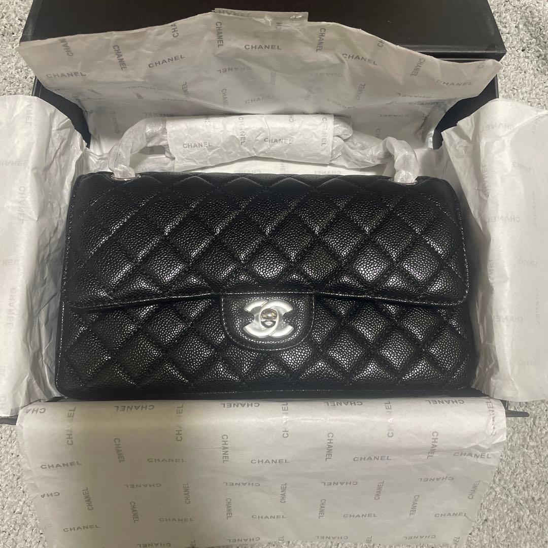CHANEL ダブルチェーン　フラップバッグ　キャビアスキンシルバー