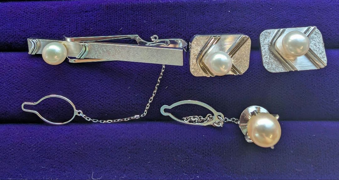 K14 WG パールのタイピンとカフス