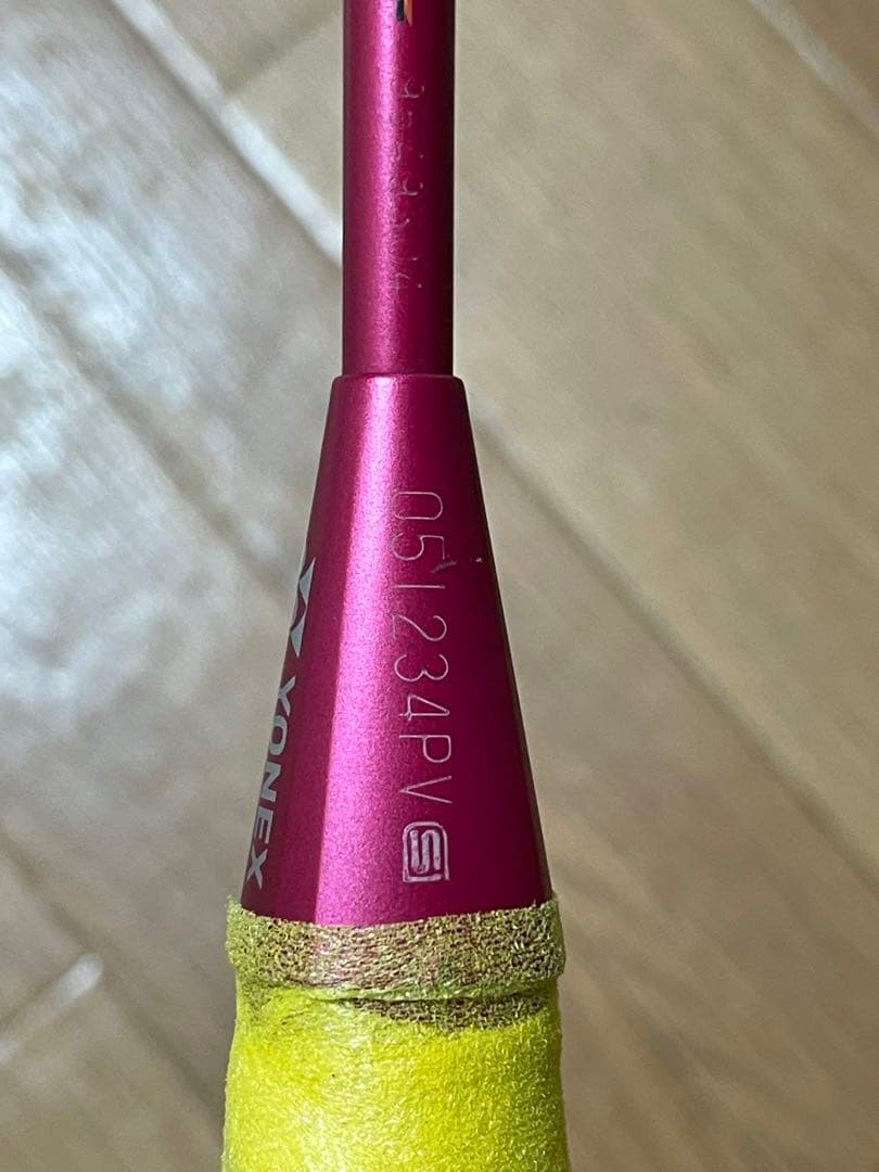 ヨネックスナノフレア700ツーア美品