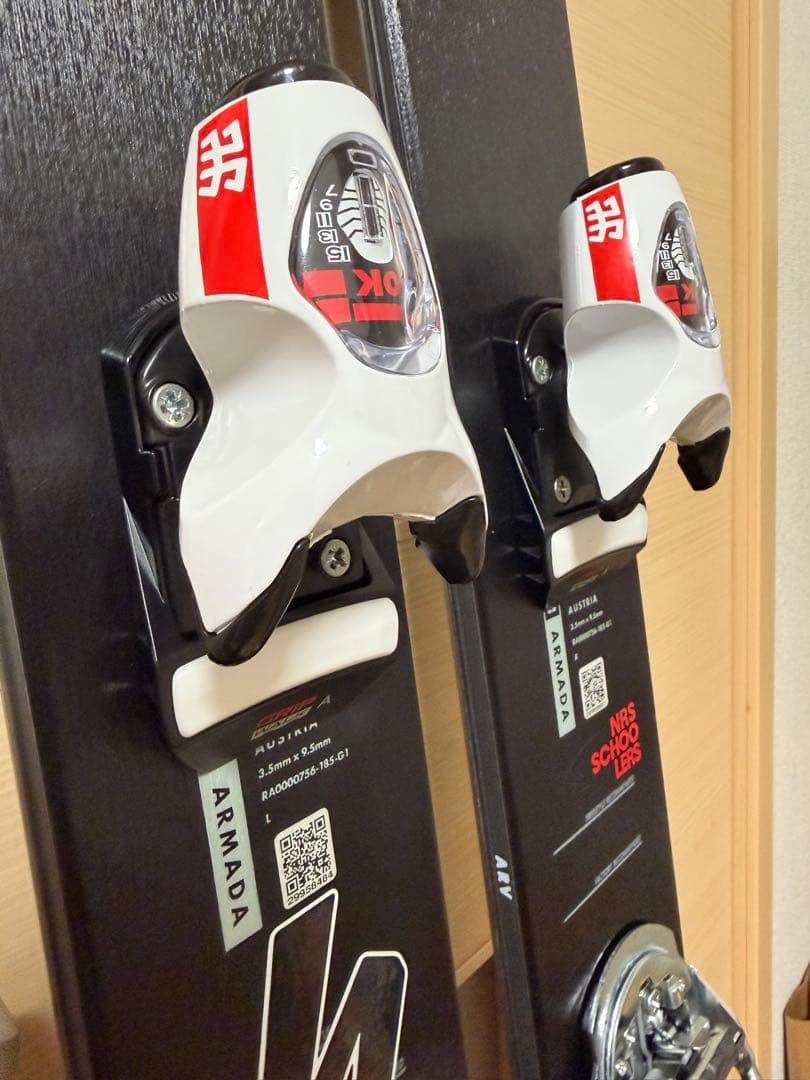 ARMADA ARV 112 ブラックエディション　185cm